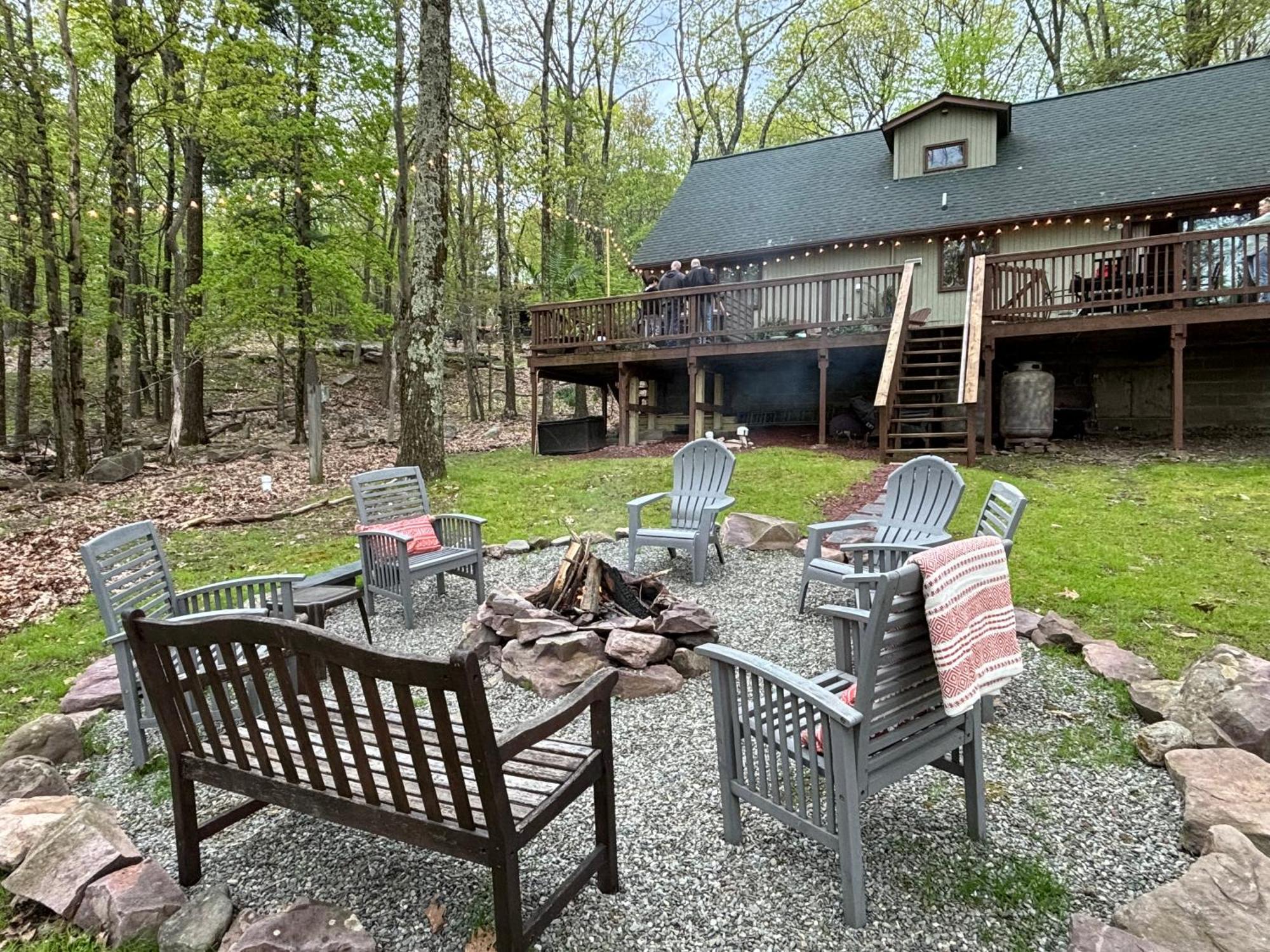 Pocono Mountain View Lake House In Lake Harmony Exterior foto